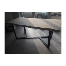 Table made of profiles with wood top