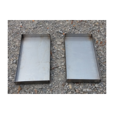 Trays of carbon steel sheet