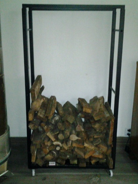 Wood rack with plate and wheels